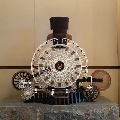 buy Retro Train Metal Garden Ornaments For Hotel Lobby Exhibition Hall Club online manufacture